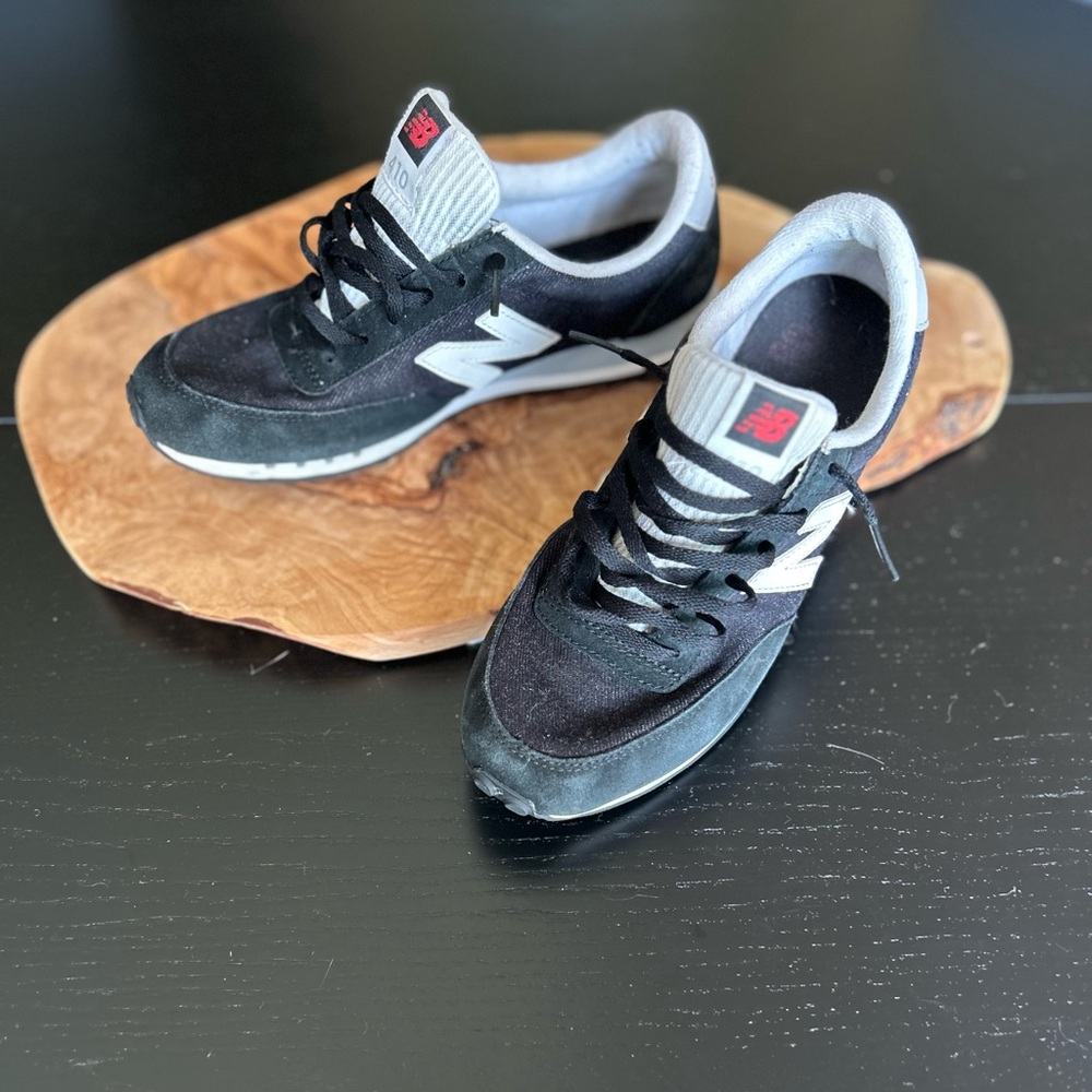 New Balance 410
